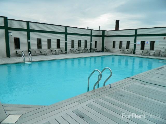 Museum Square - Photo 2 of 17