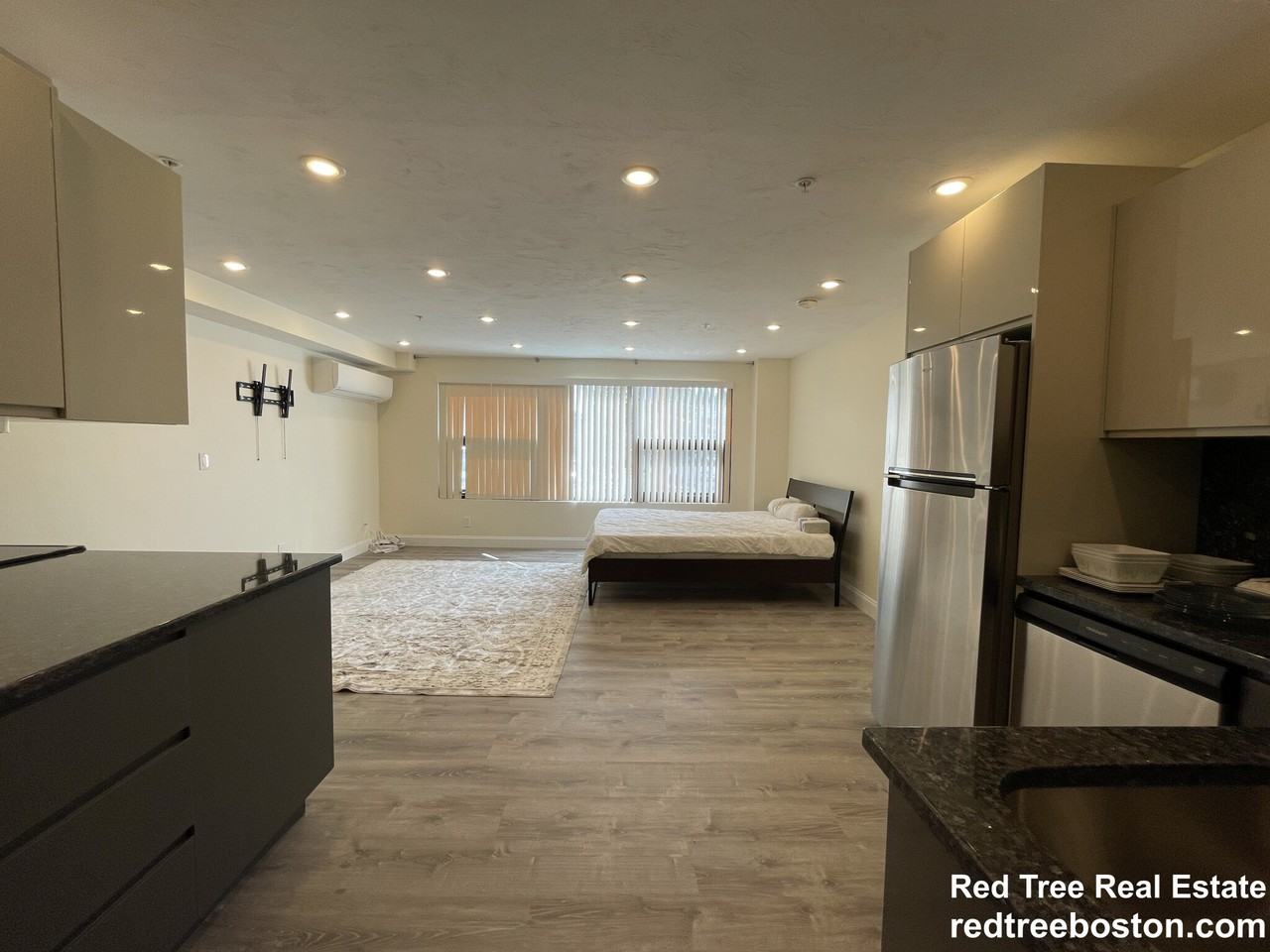 1028 Commonwealth Ave #201 - Photo 6 of 19