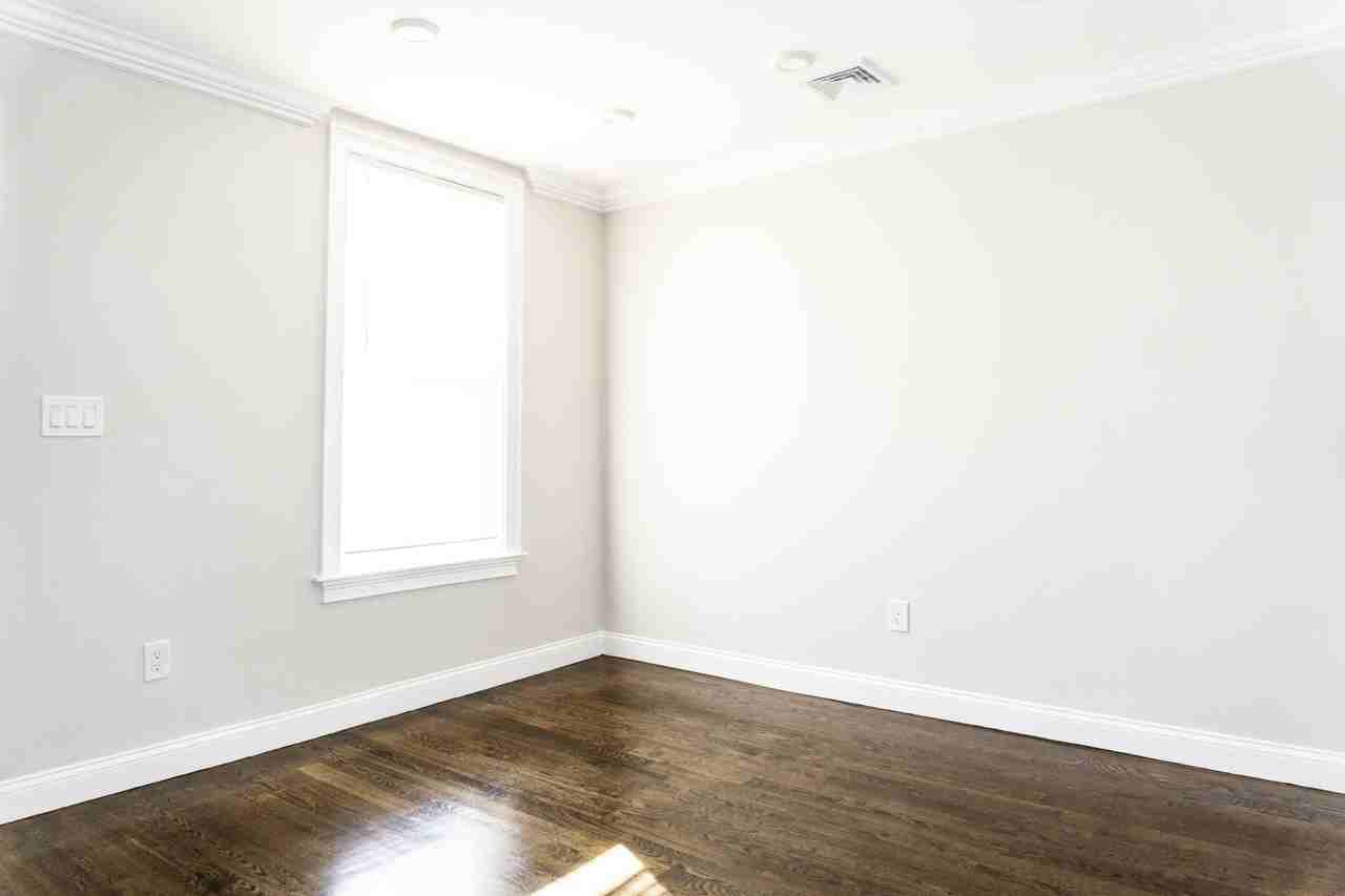 78 Morris St #2 - Photo 5 of 8
