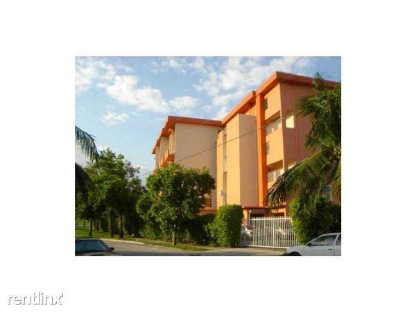 Riverview Village Condo - Photo 2 of 8