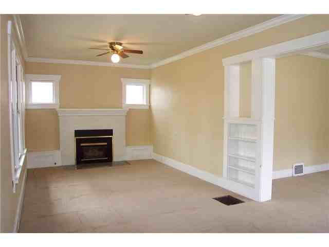 2208 Capitol Way S - Photo 3 of 12