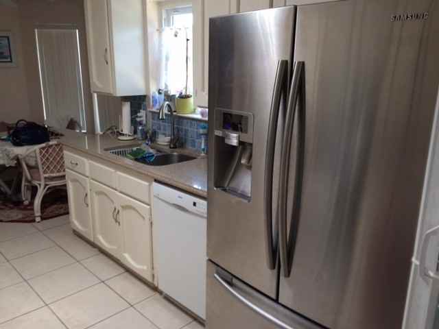 7794 Grundy St - Photo 3 of 14