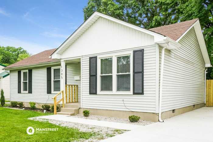 1305 Helck Ave - Photo 3 of 16
