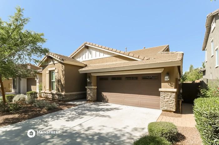 2336 N Alsap Rd - Photo 3 of 16