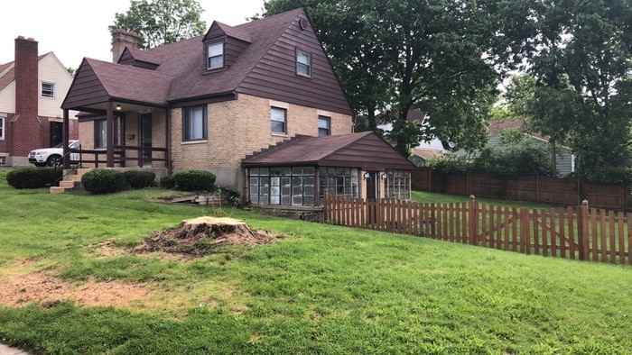 2302 Rustic Rd - Photo 2 of 39