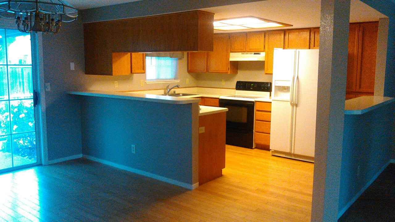 501 Keddie St #1 - Photo 3 of 5