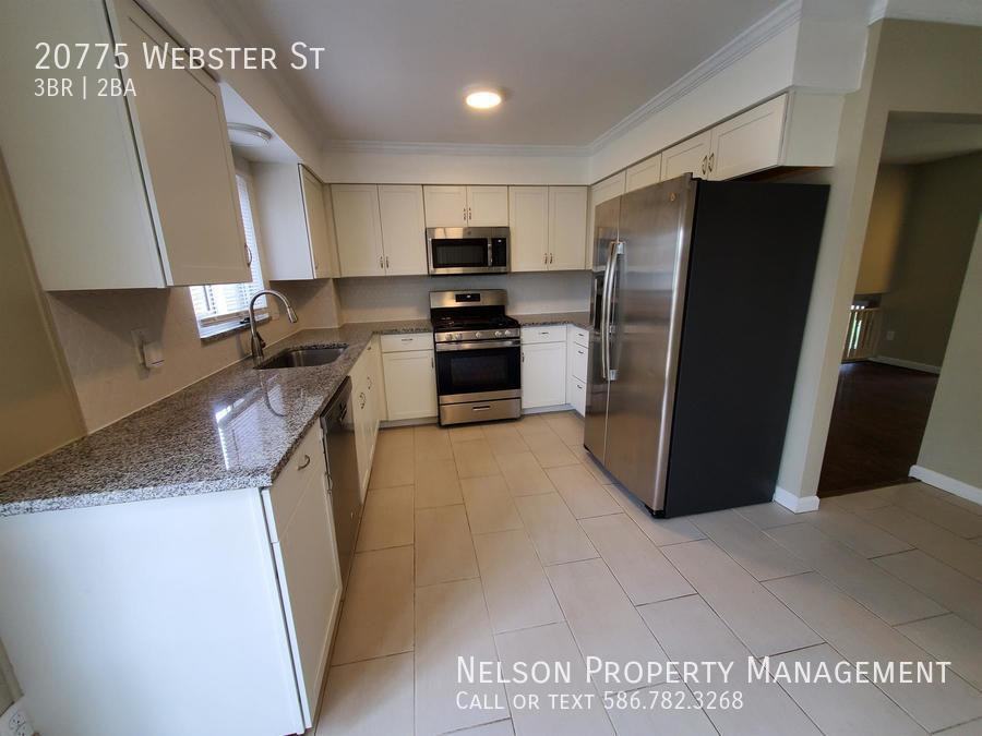 20775 Webster St - Photo 3 of 5