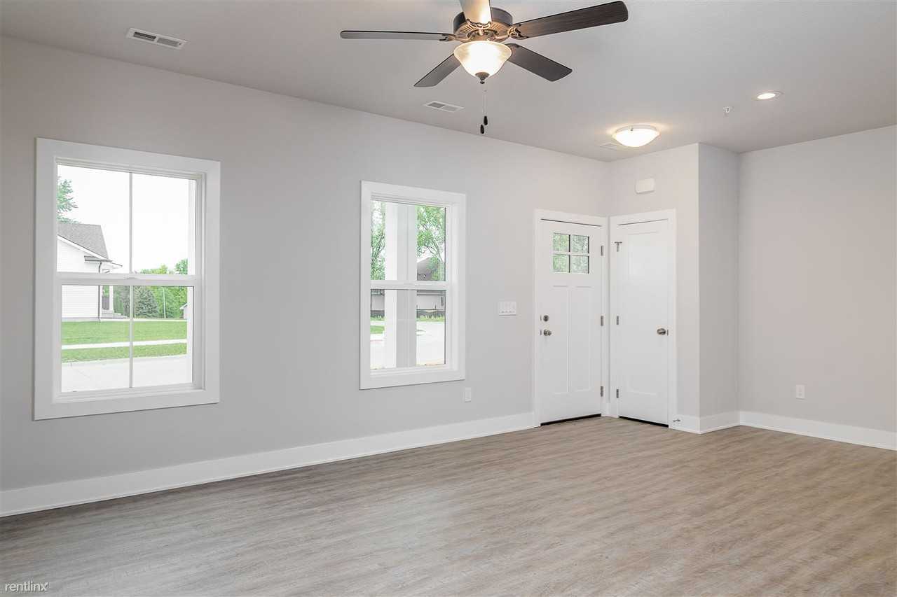 1525 High Rd - Photo 3 of 22