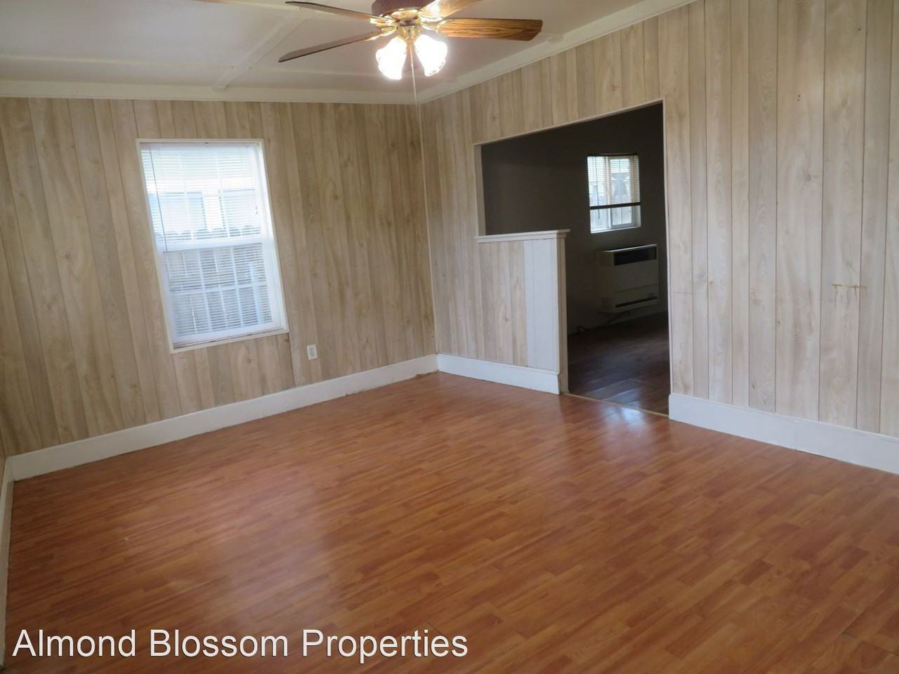 319 N Shasta St - Photo 2 of 14