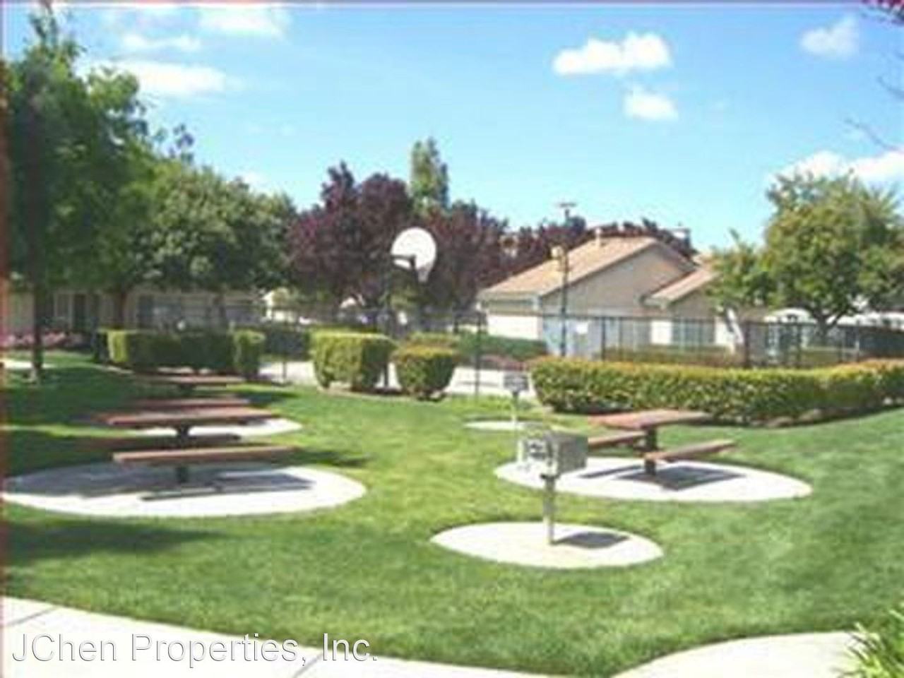 1273 Tea Rose Cir - Photo 2 of 13