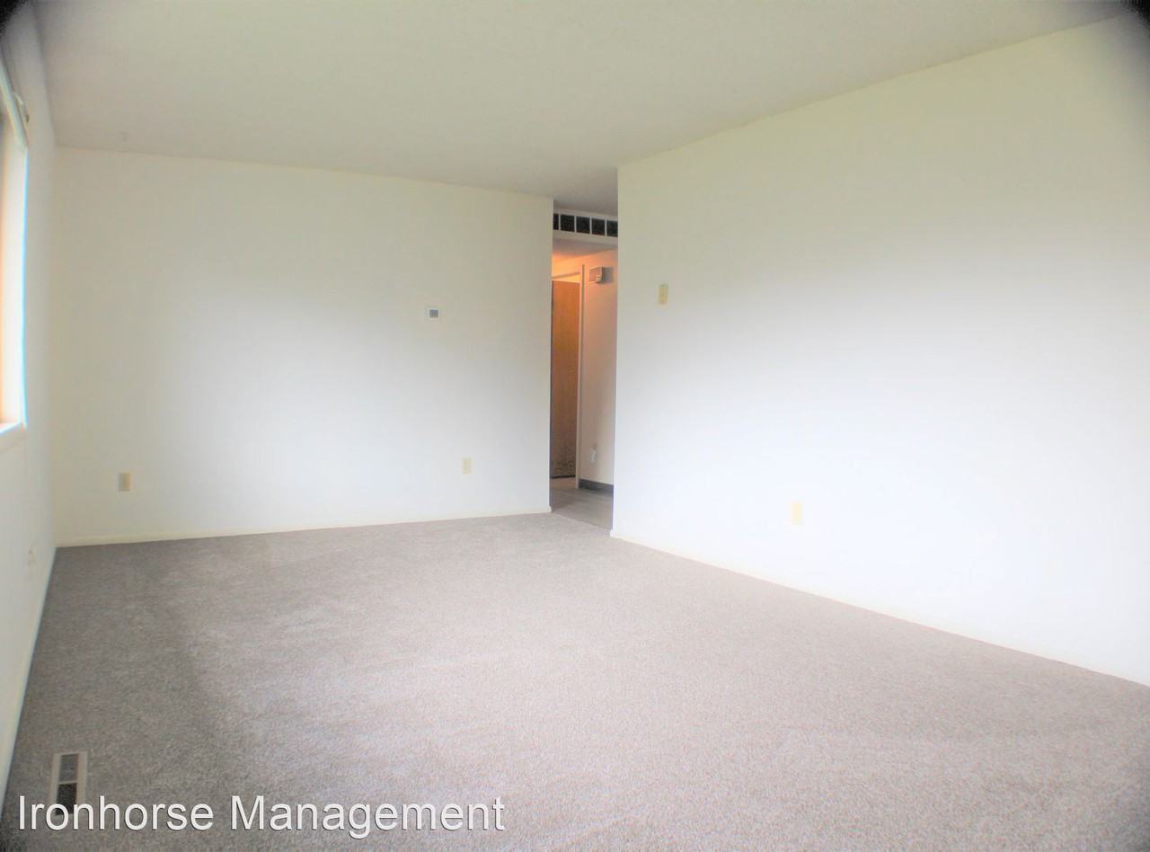 411 North 16th Avenue - Photo 3 of 17