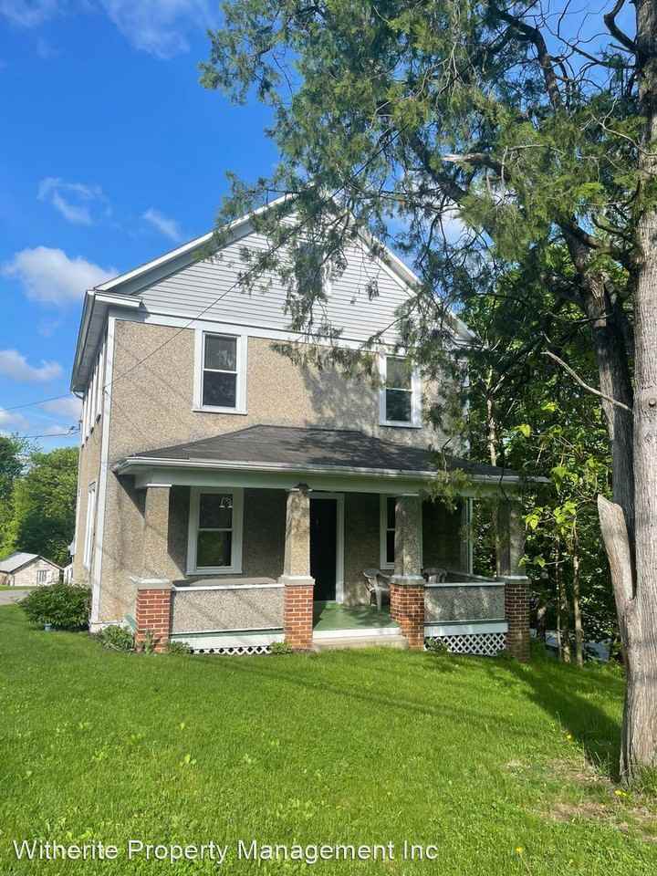 1071 W Water St - Photo 3 of 23