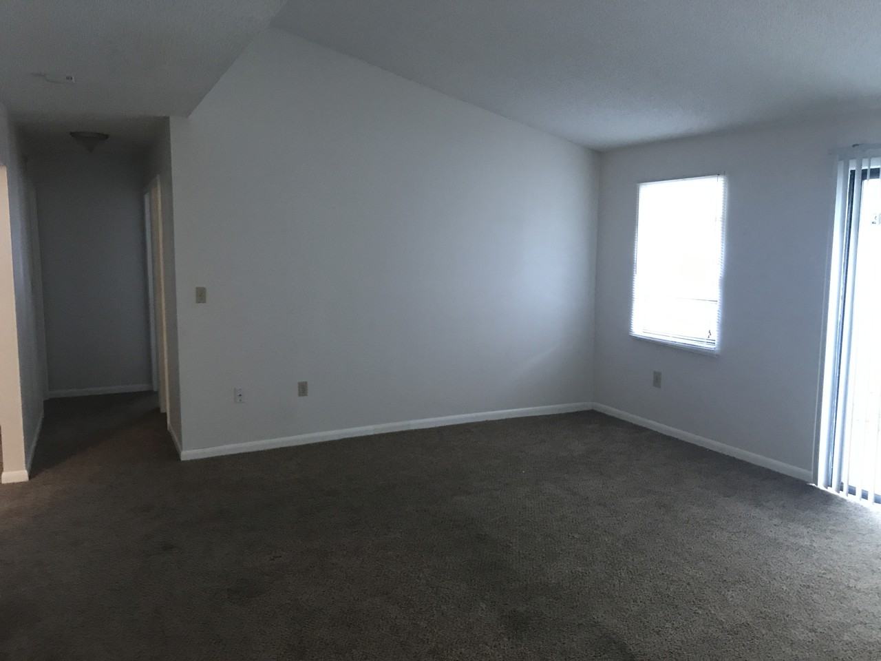 3571 Raintree Ct - Photo 3 of 3