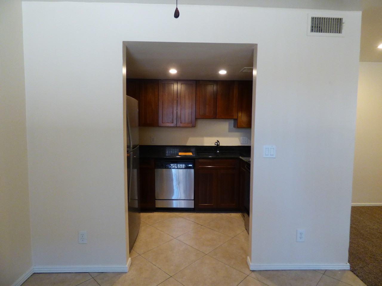 1234 N 36th ST - Photo 3 of 18