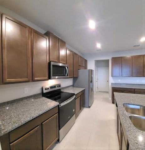 2525 Arbor Wind Dr - Photo 5 of 38