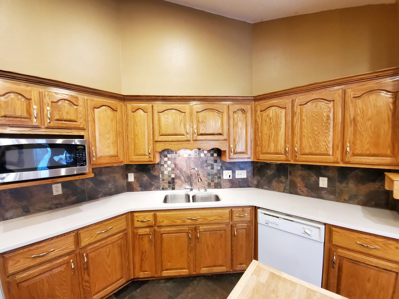 4219 Spindlewick Dr - Photo 3 of 25