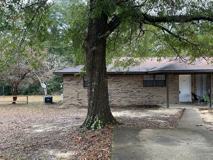 129 Twin Trees Dr - Photo 1 of 1