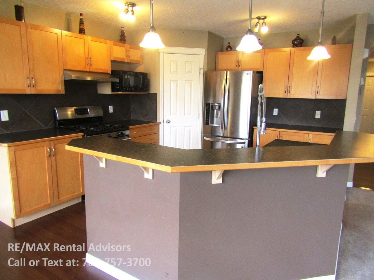 302 Rockyspring Cir Nw - Photo 2 of 25