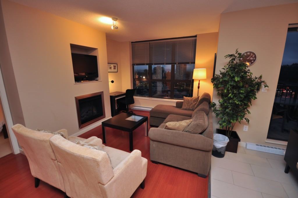 511 Rochester Ave #1008