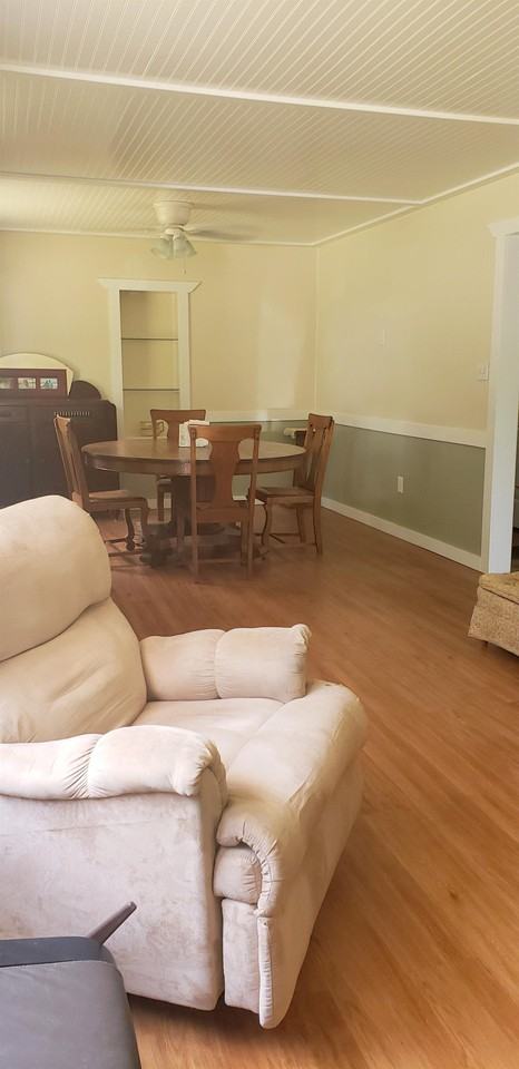 368 High St #1 - Photo 2 of 10