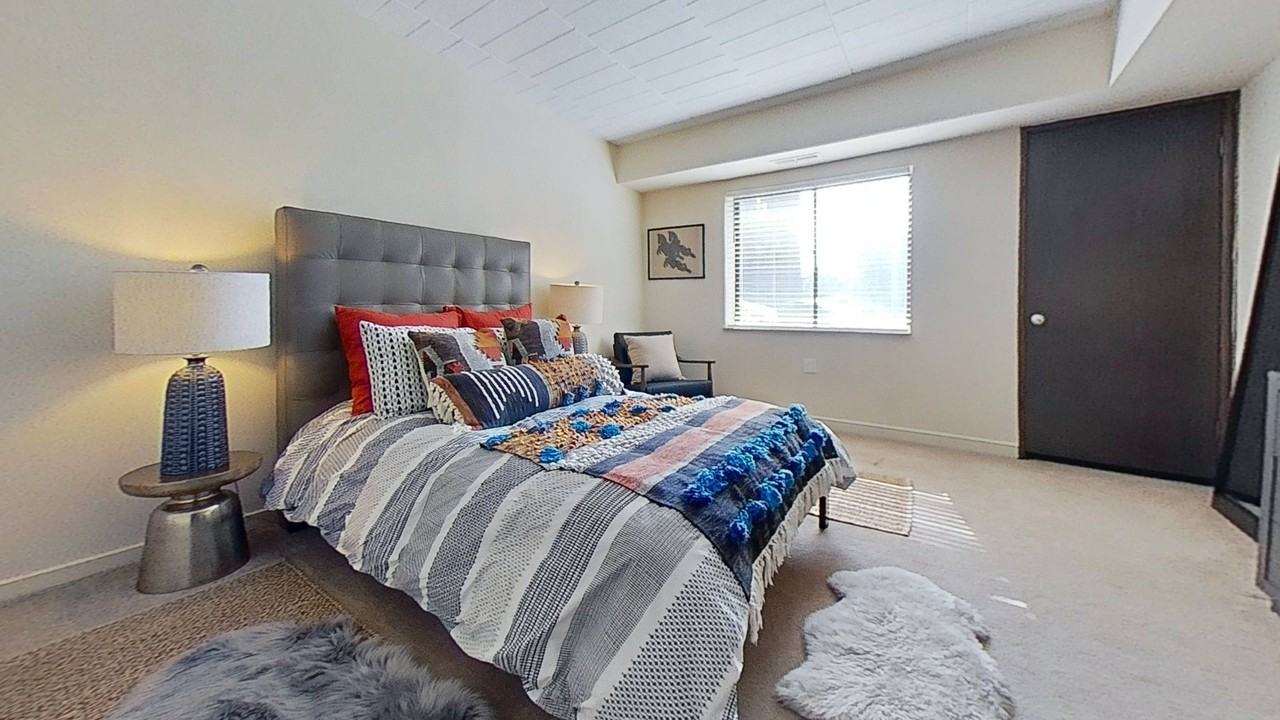 Bryn Mawr - Photo 7 of 30