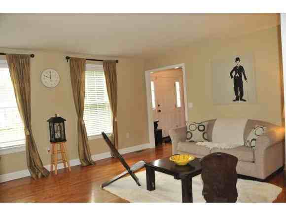 22 Sonoma Dr - Photo 3 of 20