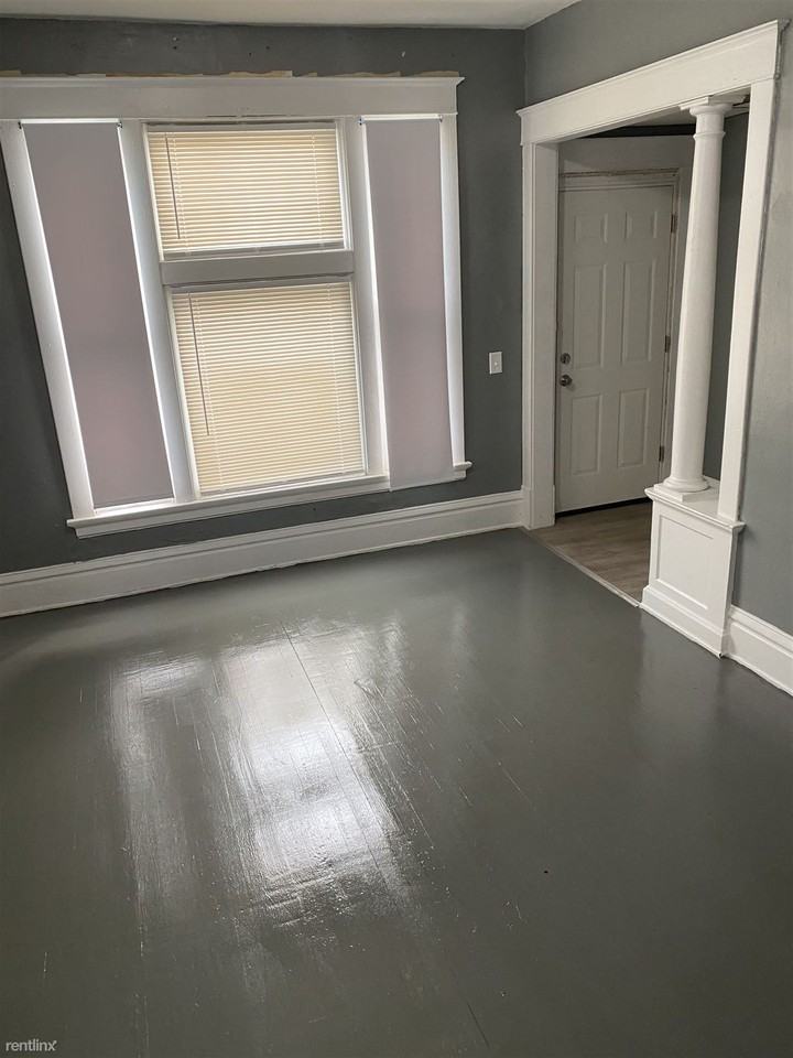 540 Milton St - Photo 3 of 9