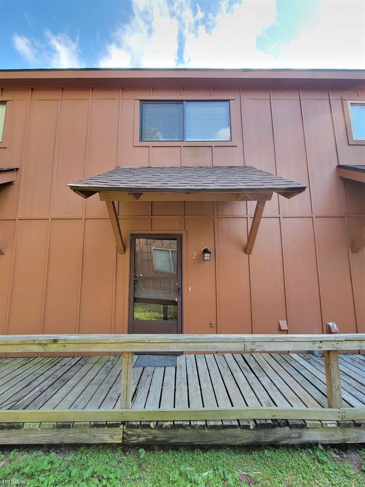 3923 Old Oaks Dr - Photo 2 of 2