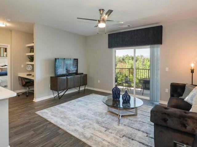 6750 Alpine Currant Vw - Photo 6 of 50