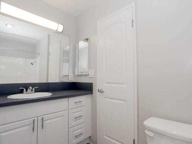 10000 Imperial Hwy - Photo 6 of 29