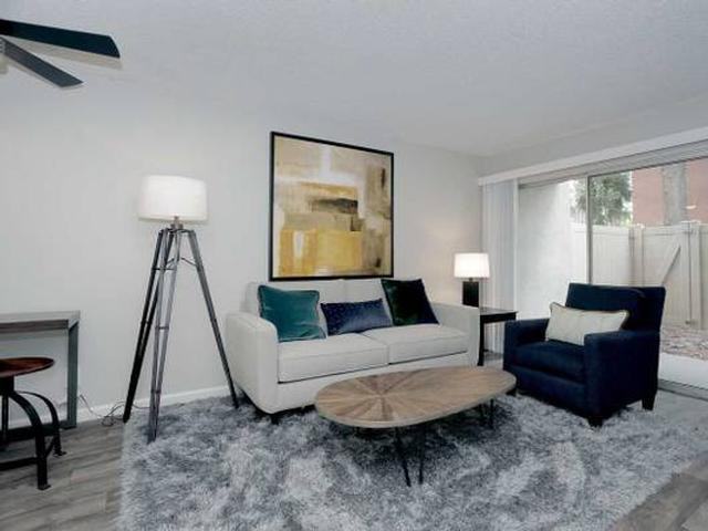 10000 Imperial Hwy - Photo 2 of 26