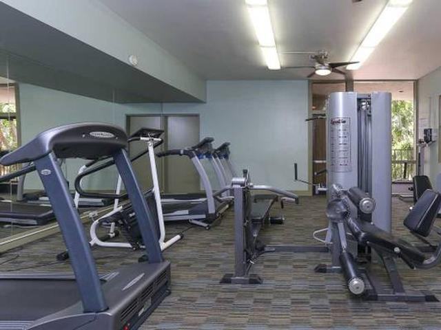 10000 Imperial Hwy - Photo 2 of 26