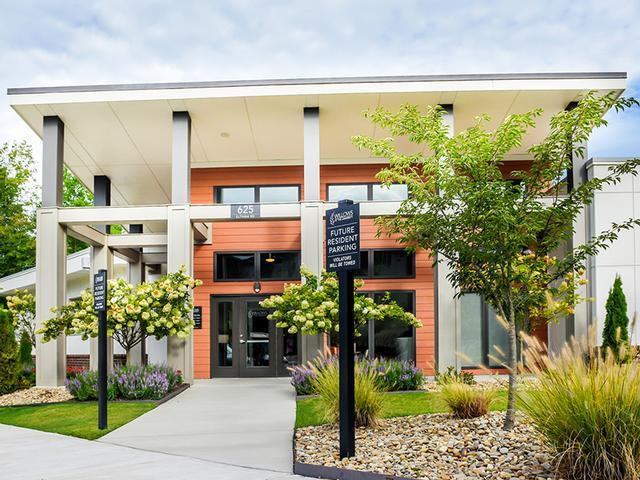 625 Eltham Rd - Photo 4 of 31