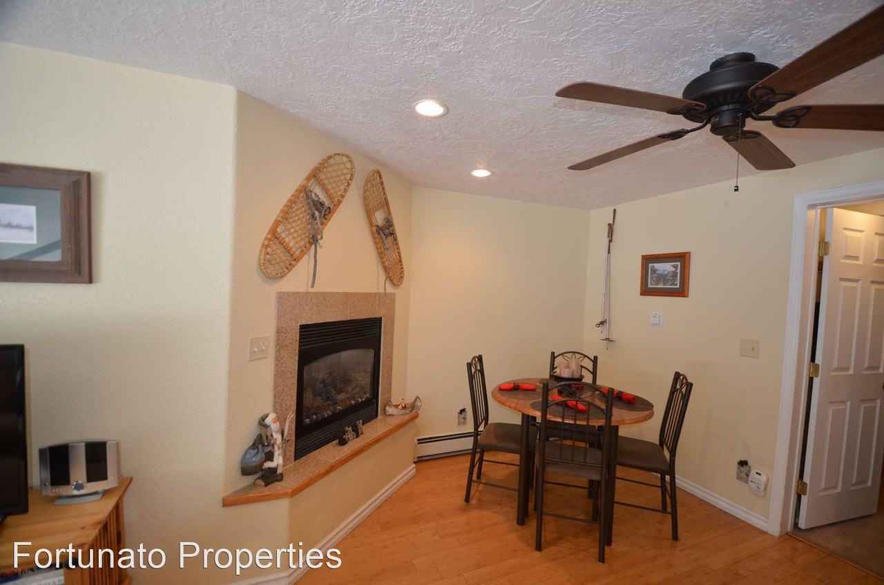 9 9 Yacht Club Condos 414 Tenderfoot St. Bldg 1 #9 - Photo 2 of 19