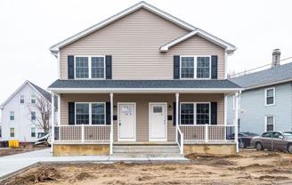 53 Union St #R - Photo 1 of 1