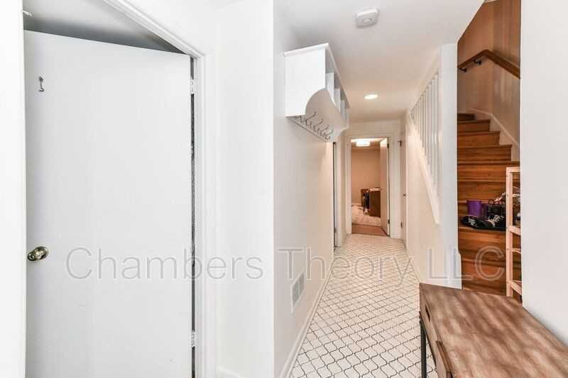 2112 Military Rd - Photo 3 of 29