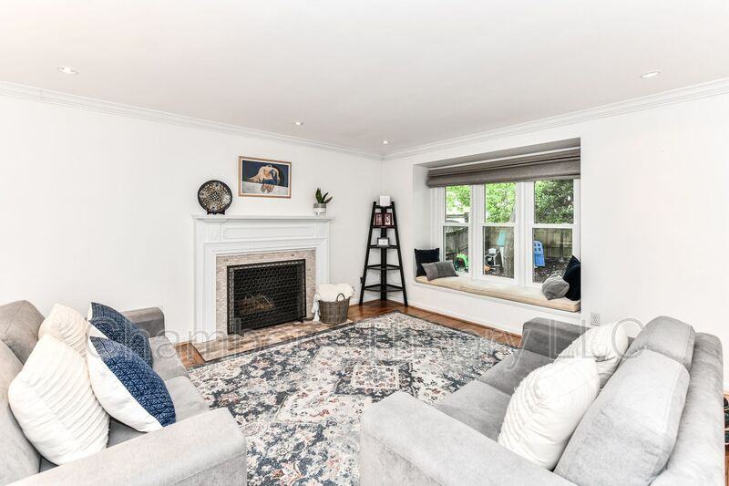 2112 Military Rd - Photo 7 of 29