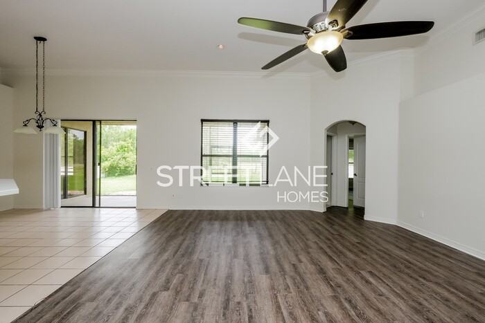 15117 Princewood Ln - Photo 3 of 15