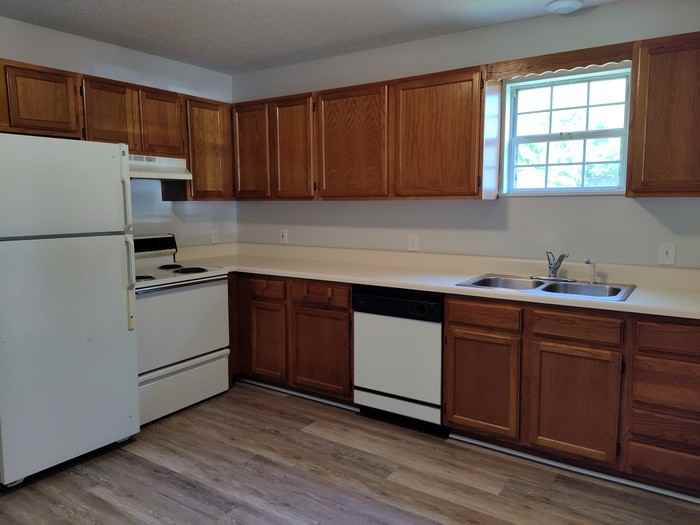 779 Treasure Dr Sw - Photo 3 of 9