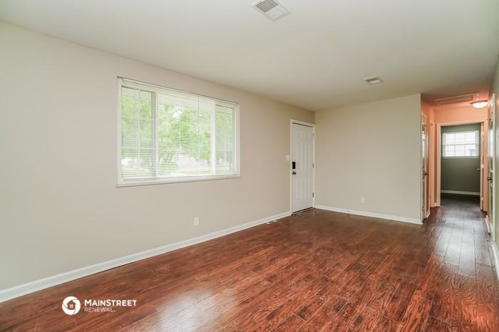 1246 Arkwood Ave - Photo 3 of 16