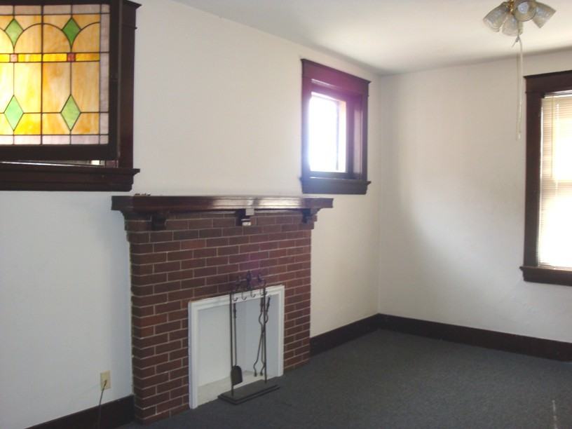 4815A S Broadway #4815A - Photo 2 of 5