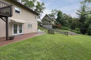 featured image of 451 Kenilworth Rd #B