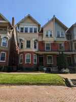 featured image of 1005 Park Pl #2