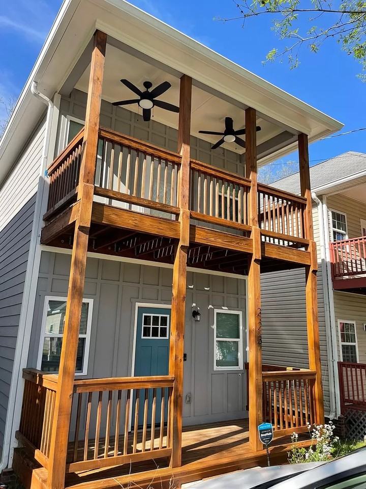 223 Fletcher St Sw - Photo 2 of 25