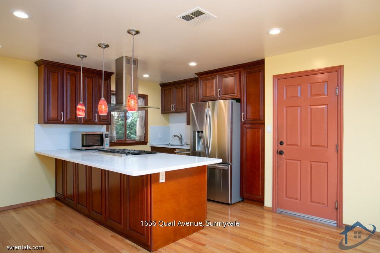 1656 Quail Avenue - Photo 3 of 26