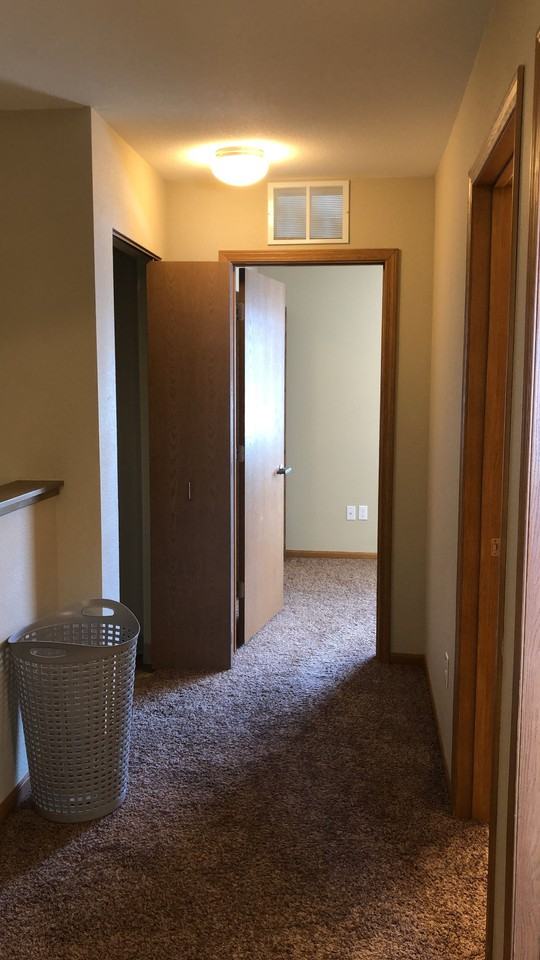 1701 Abraham Pkwy #4 - Photo 3 of 14