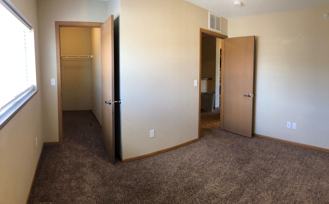 1701 Abraham Pkwy #8 - Photo 1 of 1