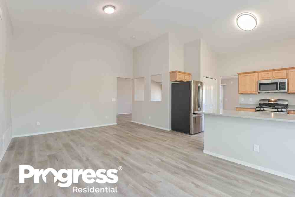 7306 W Moonmist Pl - Photo 3 of 21