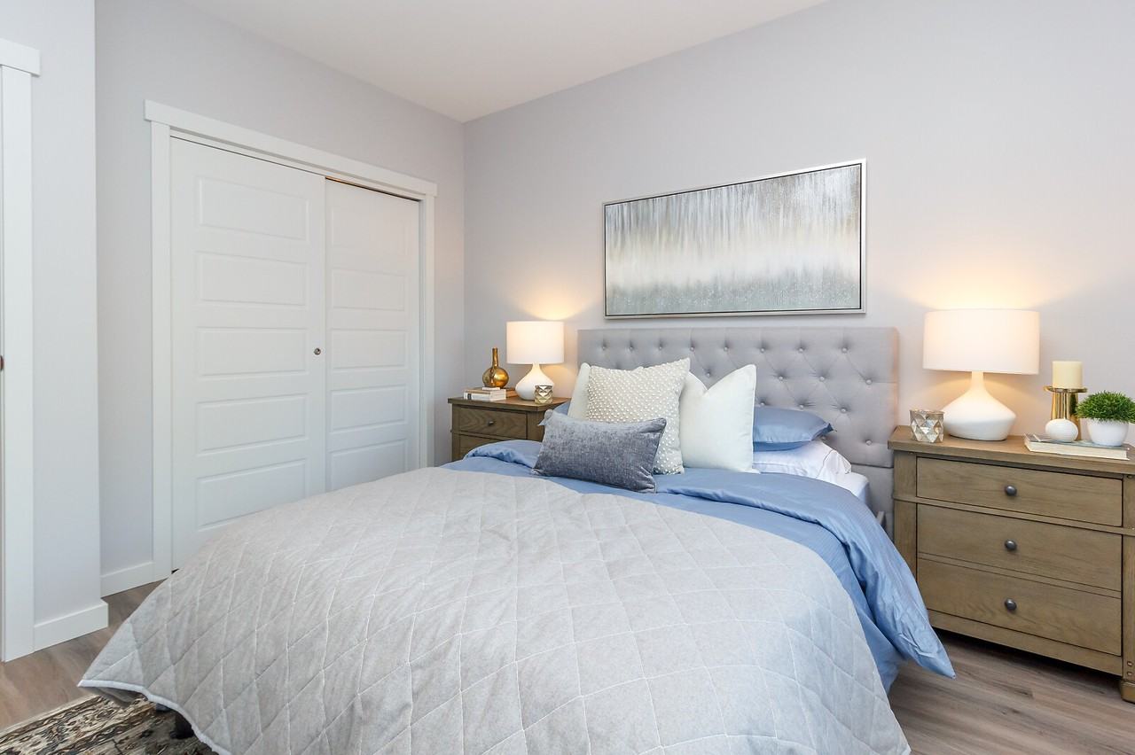 Bluestone - Photo 2 of 32