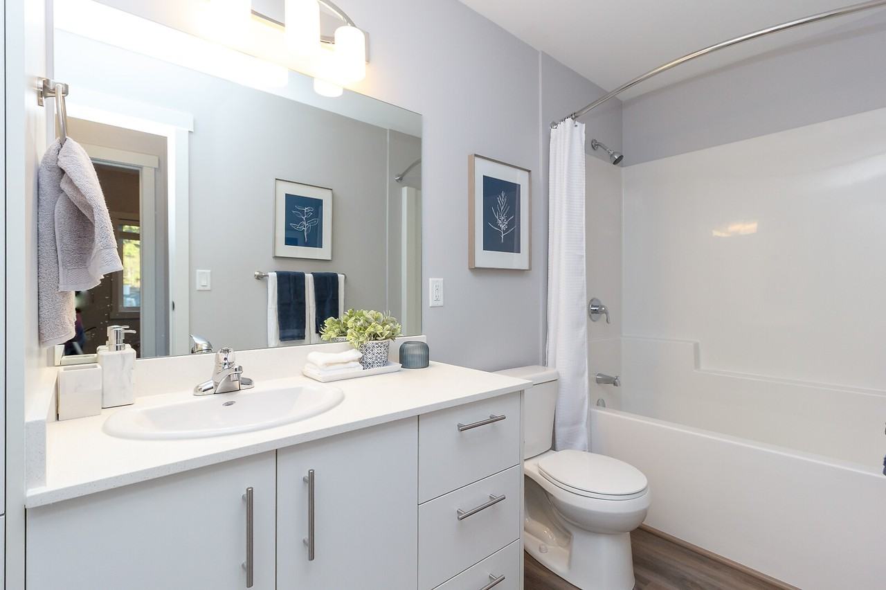 Bluestone - Photo 3 of 32